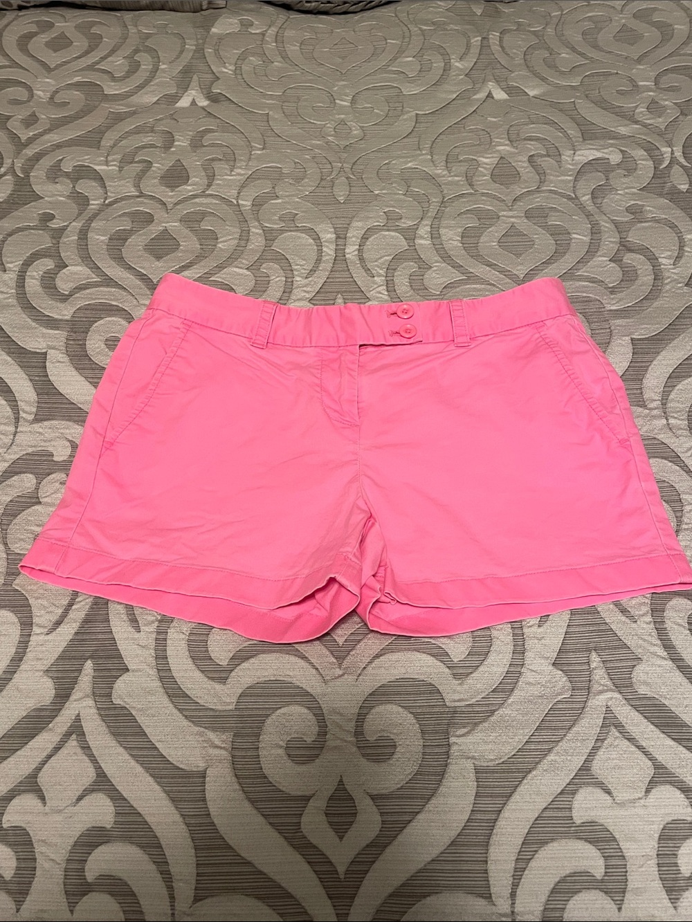 Vineyard Vines Pink Shorts Size 4